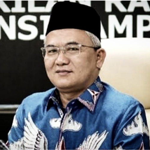 Kepala Dinas Koperasi MENGGALA